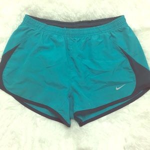 •Worn Once!• Nike Women’s 3” Running Shorts Small